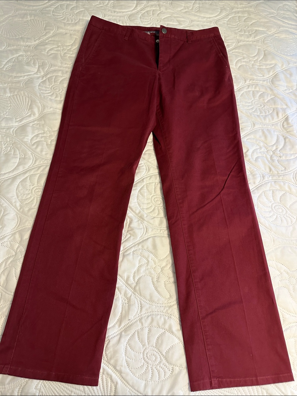 Bonobos Men’s Pants in Burgundy